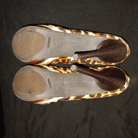 Leopard Print Stiletto - Picture 3 of 5